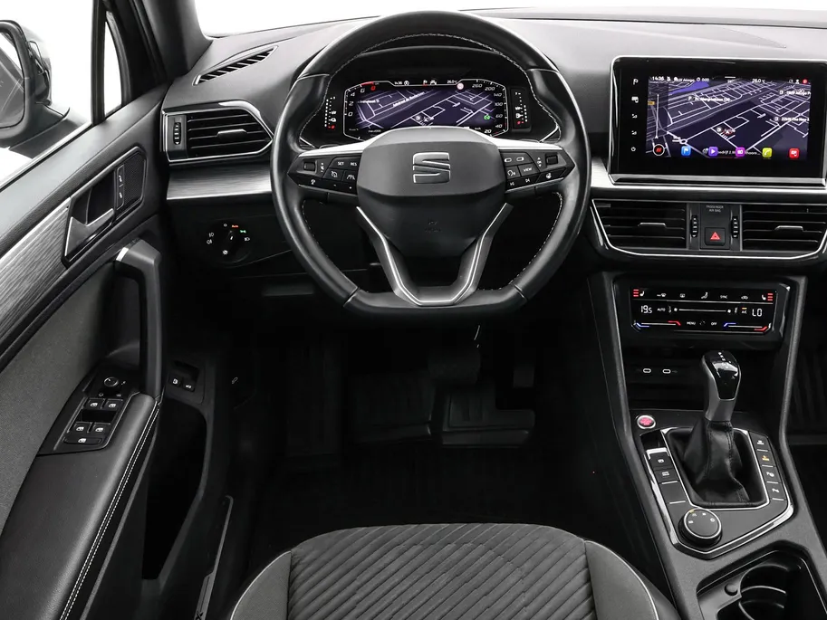 SEAT Tarraco 1.4 TSI 245pk e-Hybrid Xperience Business Intense · Camera · Inklap. Trekhaak · Keyless · Stuur- & Stoelverwarming · Dodehoeksensor · Elek. Achterklep ·