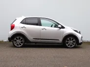 Kia Picanto 1.2 84pk 5-zits X-Line I NAVI | STOELVERWARMING I PDC | CAMERA |