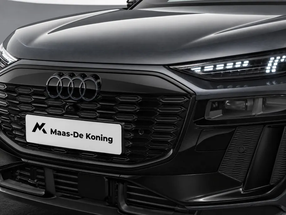 Audi Q6 e-tron S edition 83 kWh 252 PK · Trekhaak elek. wegklapbaar · Exterieurpakket zwart · Tech plus