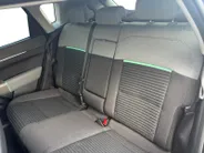 Kia EV4 Plus 81.4 kWh | Achteruitrijcamera | Stoel/stuurverwarming | Apple carplay / Android auto |