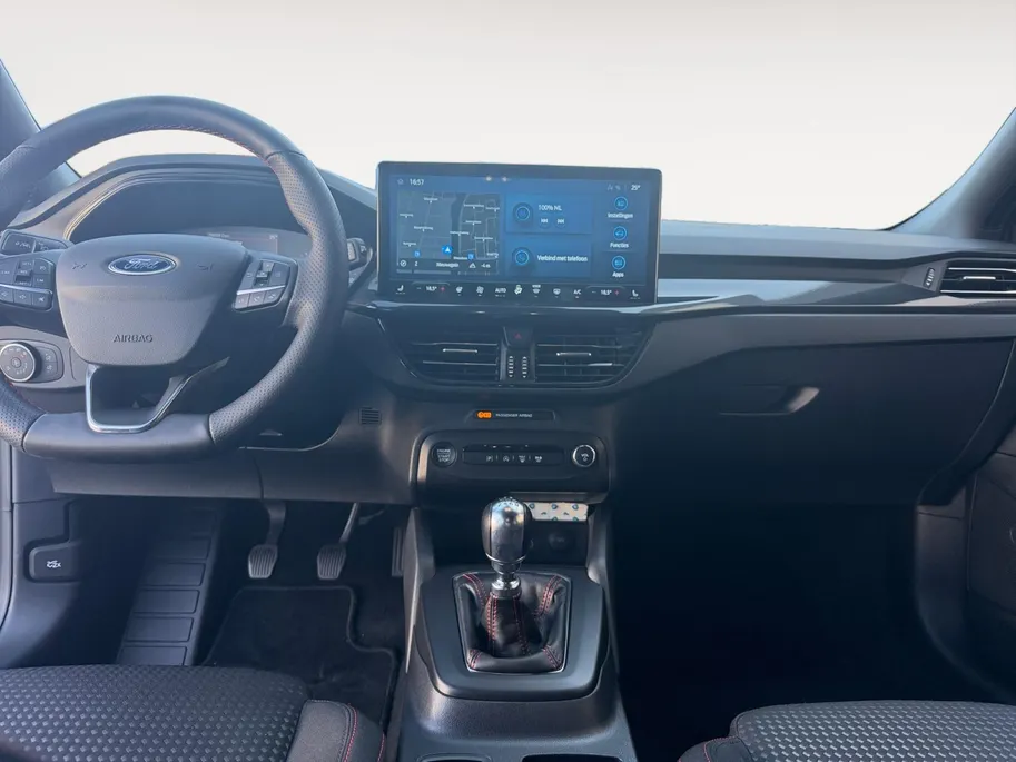 Ford Focus Wagon 1.0 EcoBoost Hybrid ST Line | Winter Pack | Cruise Control | Climate Control | Navigatie | 12 maanden garantie! |