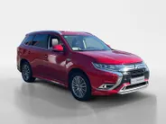 Mitsubishi Outlander 2.4 PHEV autom. Intense+ NL Auto | Pano dak | Trekhaak | LED | Alcantara | Blind Spot | Stoel-/stuurverwarming | etc.