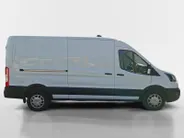 Ford Transit 350 2.0 TDCI L3H2 Trend 130 pk l BPM VRIJ! | Navigatiesysteem| 12' scherm | Trekhaak | Voorruitverwarming l 3-zits | All seasonbanden | Laadruimtebescherming