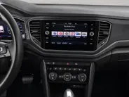Volkswagen T-Roc 1.5 TSI 150pk DSG Sport · Camera · Trekhaak · Navigatie · Stoelverwarming · 18'' Inch ·