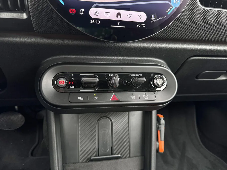MINI Cooper 3-deurs 1.5 Cooper C John Cooper Works XL