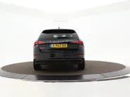 Škoda Scala 1.0 TSI 110pk DSG Ambition · Apple/Android Car Play · P-Sensoren · Cruise Control · Getint Glas · 17'' Inch ·