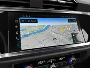 Audi Q3 45 TFSIe 180kW/245PK S Line · Panoramadak · Camera · Apple/Android Car Play · Drive select · Leder/stof