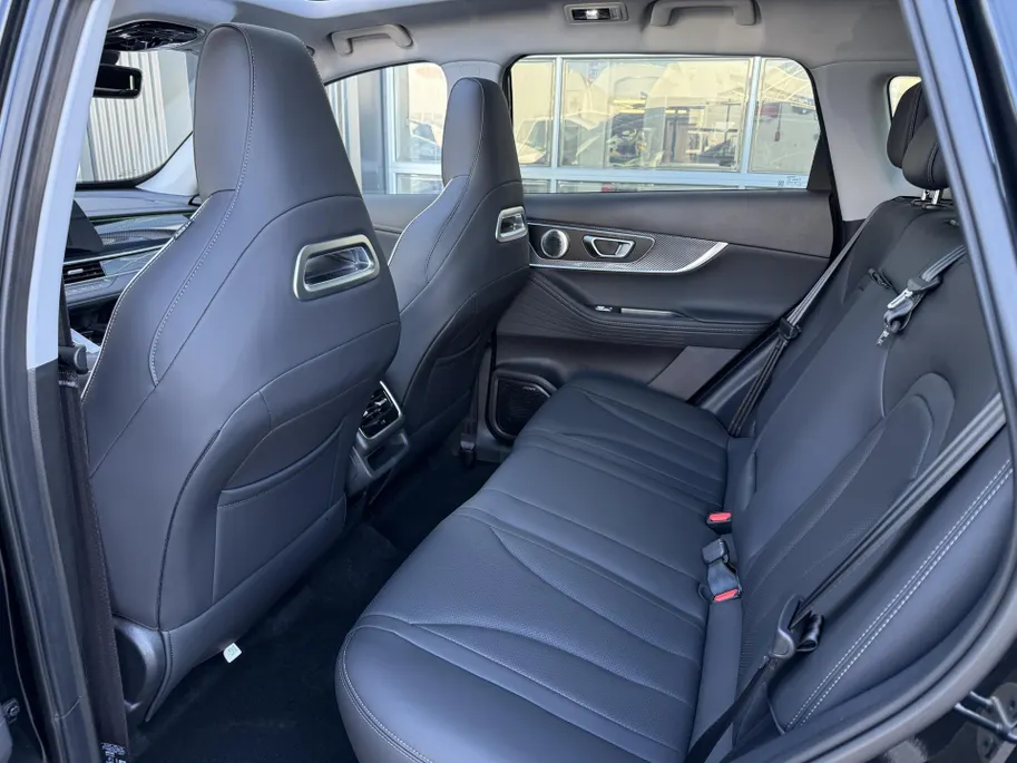 Chery Tiggo 7 Unique PHEV Panoramadak | Stoelverwarming en koeling | BLIS | Apple Carplay & Android Auto | 7 jaar garantie