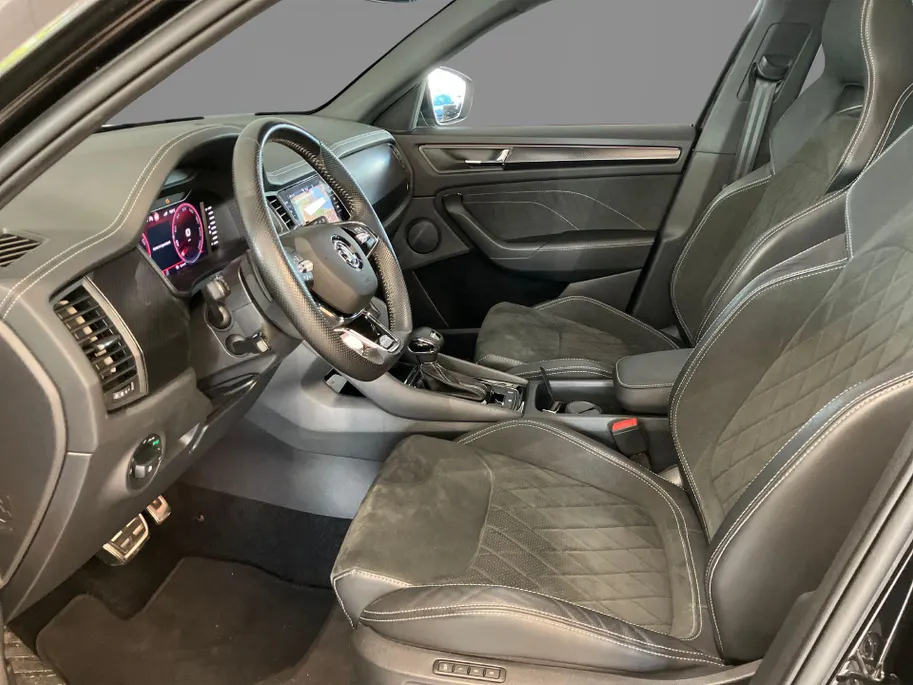 Škoda Kodiaq 1.5TSI/150PK Sportline Business 7p. DSG · Panoramadak · Camera · Leder/Alcantara · Apple/Android Car Play ·