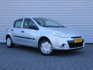 Renault Clio 1.2 Special Line | 5-Drs | Navi | Airco | Eerste eigenaar | Elek. ramen | Michelin Winterbanden |