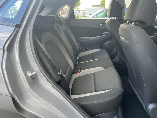 Hyundai Kona 1.0 T-GDI Comfort | Apple Carplay & Android Auto | LM Velgen | Climate Control | Navigatie