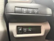 Suzuki Swift 1.2 Style Smart Hybrid 82PK | Navgiatie | Climate Control| Camera| Stoel verwarming| Metallic lak| 4 seizoen banden| Keyless start | Parkeer sensoren