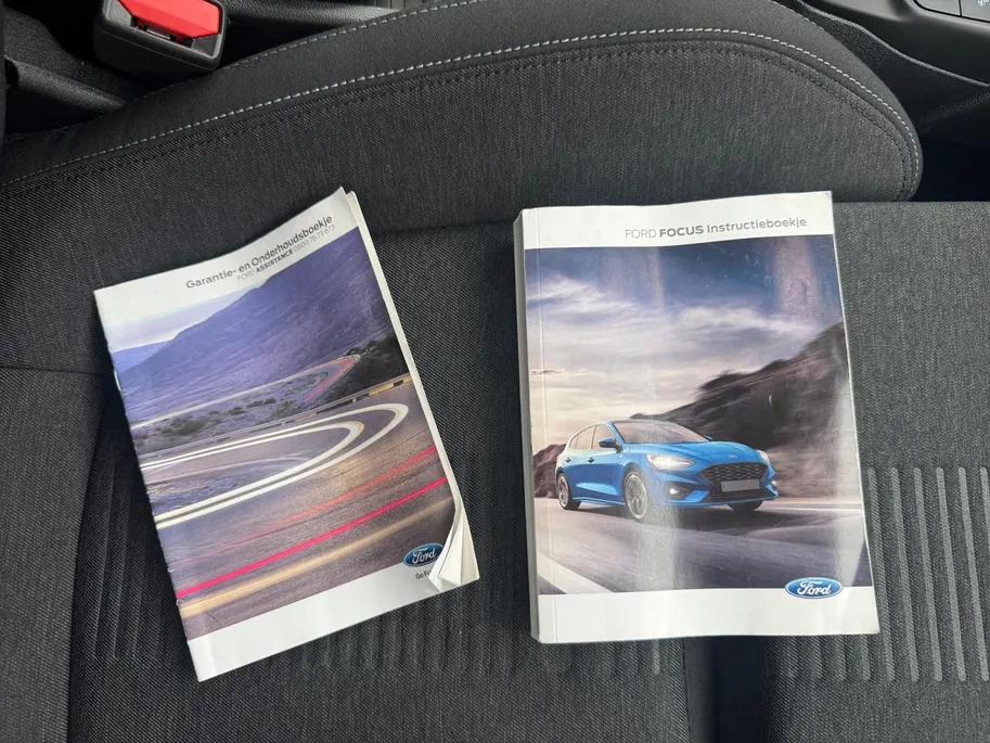 Ford Focus Wagon 1.0 EcoBoost Active Business | Trekhaak | Winter pack | Achteruitrijcamera | Cruise Control | 12 maanden garantie! |