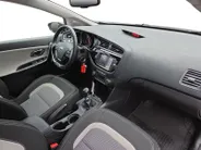 Kia cee'd 1.6 GDI DynamicLine | 1e Eigenaar | Dealeronderhouden | Camera | Navigatie | Cruise Control | 12 Maanden BOVAG Garantie |