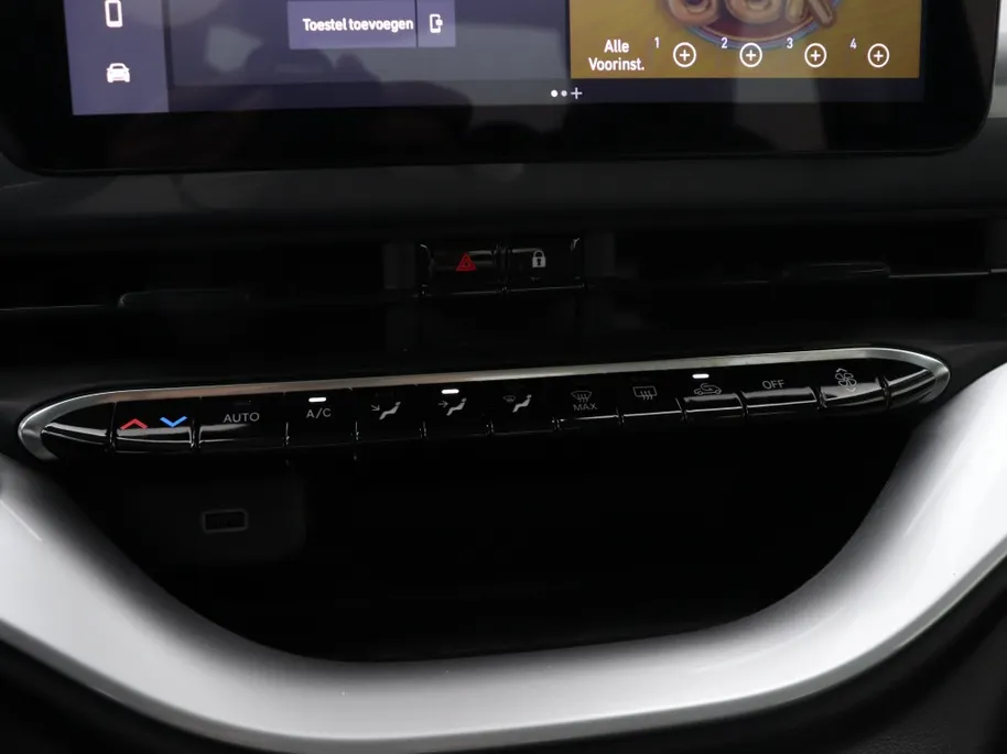 Fiat 500e Icon 42KWH | Navi | Carplay | Comfort | Pano | 16'
