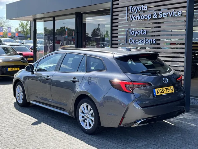 Toyota Corolla Touring Sports Hybrid 140 Active | Stuur en Stoelverwarming | LED