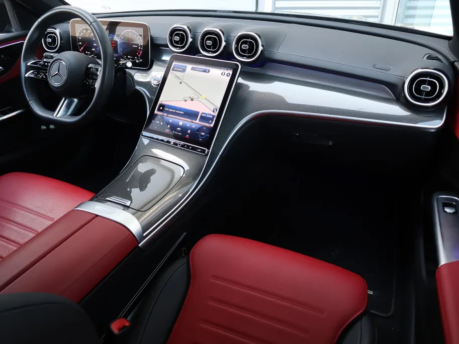 Mercedes-Benz C-Klasse Estate 300 e AMG Line l Trekhaak l Panoramadak l stoelverwarming l Leder