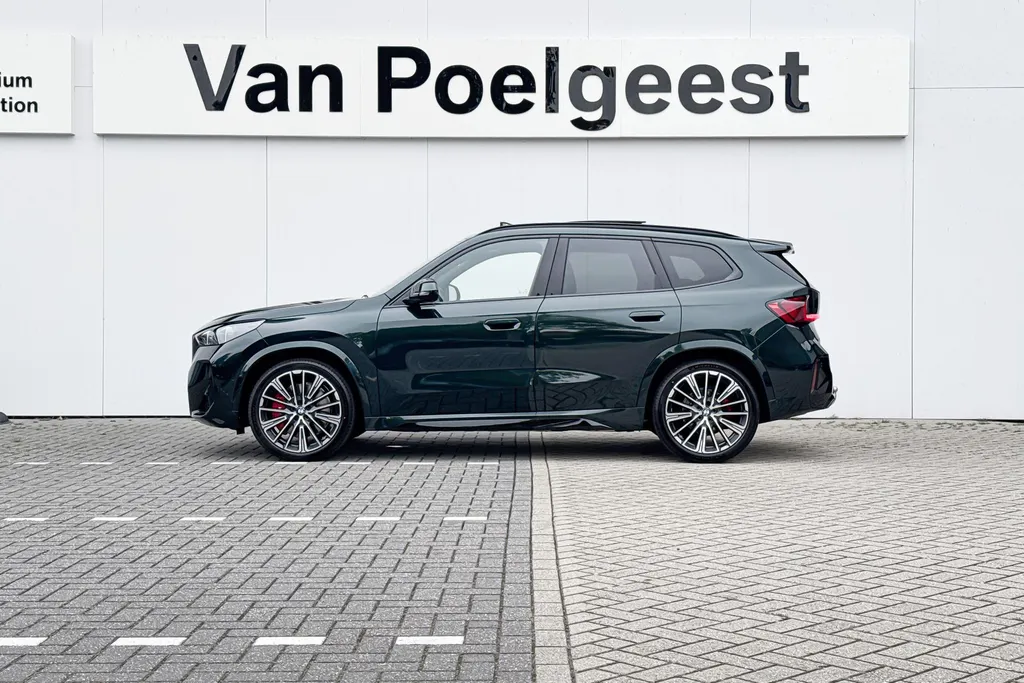 BMW iX1 eDrive20 67 kWh M Sport Edition