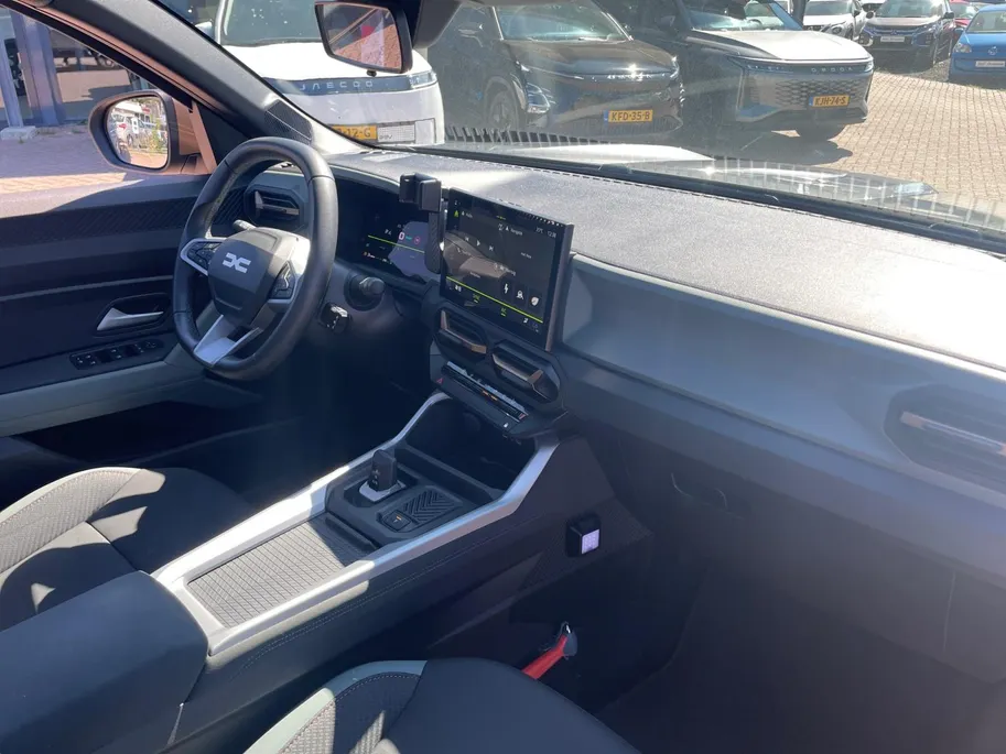 Dacia Bigster 1.8 Hybrid 155 Extreme *Automaat*Navi+360Camera*Schuif/kanteldak*Climate Control*Adapt Cruise Control*Zeer nette auto!