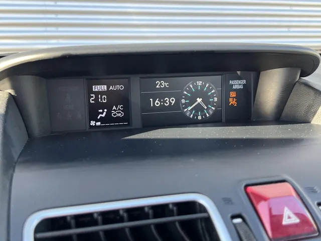 Subaru Forester 2.0 Luxury Automaat | Trekhaak | All Season Banden | Elek. Schuif/Kantel Dak | Adaptieve Cruise Control