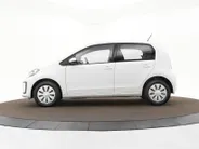 Volkswagen up! 1.0 65pk · Airco · Bluetooth · Telefoonhouder · Lane Assist · Dab Radio · All Season Banden · Garantie t/m 12-09-2027 of 100.000km
