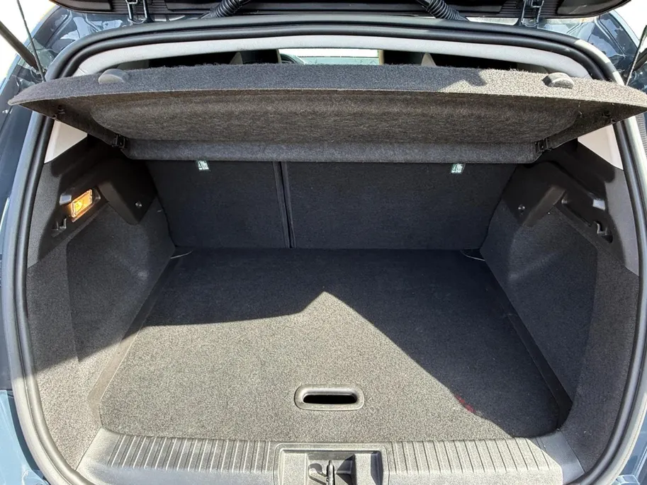 Renault Captur 1.0 TCe 90 Intens Apple Carplay/Android Auto , electronic climate controle , parkeersensor achter , cruise , tel , lm velgen .
