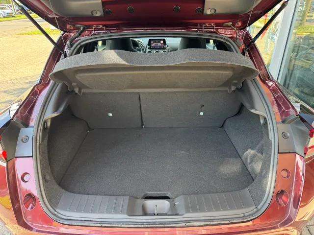 Nissan Juke Hybrid 143pk Tekna | Leder | BOSE | Navigatie | App Connect | All Season | Keyless