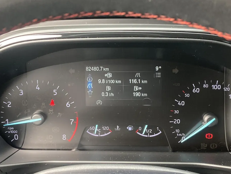Ford Focus 1.0 EcoBoost Hybrid 125 pk ST Line 5-deurs Navigatie - Apple Carplay/Android Auto - Winter Pack