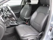 Kia Ceed Sportswagon 1.6 GDI PHEV DynamicPlusLine | Trekhaak | Stuur-/stoelverwarming | Plug-in | 16" LM | Clima | Camera | Cruise adapt. | Navi | LED |