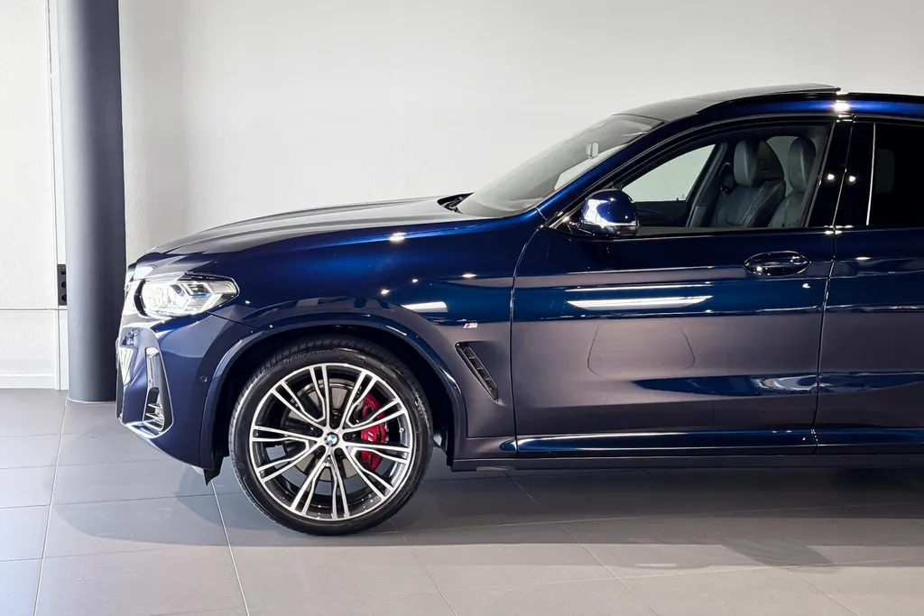 BMW X4 xDrive20i High Executive