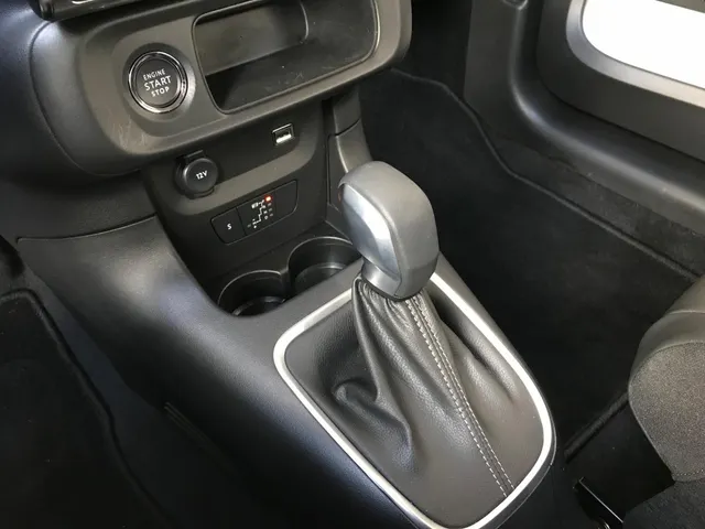 Citroën C3 1.2 Max 110pk EAT6 Automaat