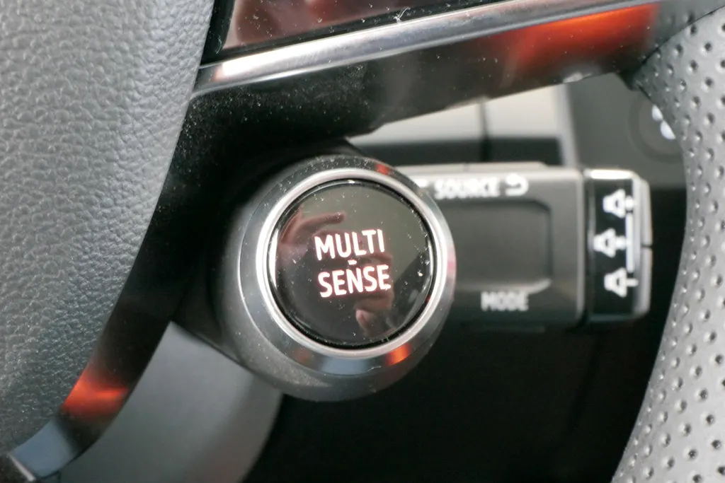 Renault Scénic E-Tech EV87 long range iconic Uit voorraad leverbaar OP = OP | €3.000 KORTING | 5 jaar garantie!