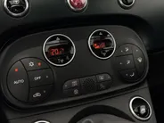 Fiat 500 1.0 Hybrid 70 PK Rockstar Clima Cruise Navi 16' Pano Matt Groen VERKOCHT