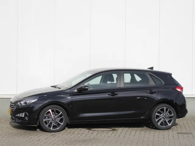Hyundai i30 1.0 T-GDi MHEV Comfort Smart Automaat | Carplay/Android auto | Camera | Park sens