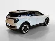 Ford Explorer Cargo Premium Extended Range RWD 77 kWh | Omgebouwd naar 2 persoons CARGO uitvoering | Lederen bekleding | 21' LM velgen | Navigatie | Head-up display | Adaptive cruise control