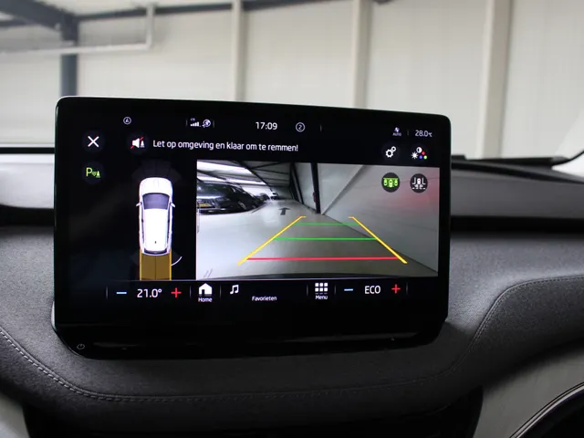 Škoda Enyaq iV 60 Navigatie | Parkeercamera | Climate Control | Cruise Control | 92% SoH