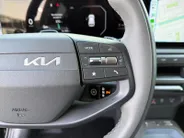 Kia EV3 Black Edition 58.3 kWh | NAVI | CAMERA | 19 INCH LMV | CLIMATE & CRUISE CONTROLE | STUUR & STOELVERWARMING | ETC..