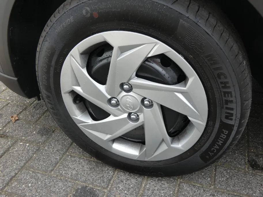 Hyundai Bayon 1.0 T-GDI 48V 100PK i-Motion