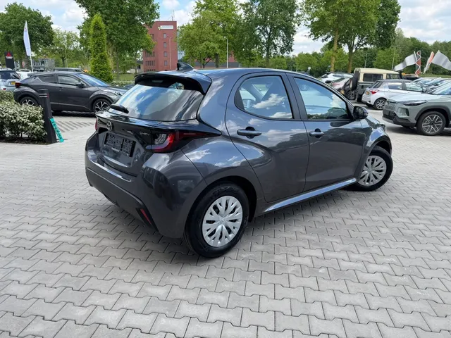 Toyota Yaris 1.5 Hyb. 115 Comfort | Camera | Adap. cruise | Carplay |