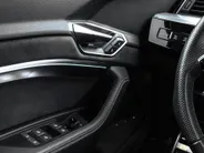 Audi Q8 Sportback e-tron 55 408pk Quattro S Edition 115 kWh · SOH 95,1% · Panoramadak · Luchtvering · 360 Camera · Elek. Voorstoelen ·