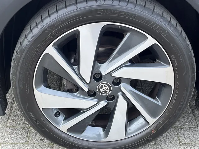 Toyota Aygo X 1.0 VVT-i MT Envy | Cabrio | JBL | Parkeersensoren