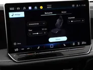 Volkswagen Passat Variant 1.5 eTSI 150pk DSG Business · Camera · Stuur- & Stoelverwarming · Apple/Android Car Play · Massagefunctie Voorstoelen · Garantie t/m 11-06-2028 of 100.000km
