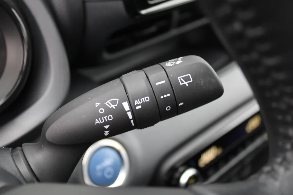Mazda 2 Hybrid 1.5 Agile | Comfort pakket | Airco | 15' LM | Apple carplay / Android auto |