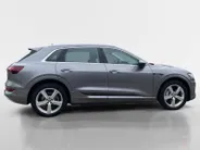 Audi e-tron e-tron 50 quattro Launch edition 71 kWh | SOH 86% | Trekhaak | Elek. stoelverstelling | Navi | Camera
