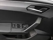 SEAT Leon 1.0 TSI FR 110pk FR · Apple/Android Car Play · Camera · Elekt. inklapbare spiegels · Navigatie · Adaptive Cruise Control ·  Garantie t/m 10-11-2027 of 100.000km