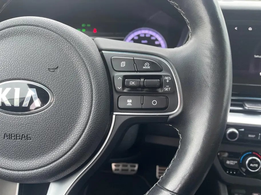 Kia Niro 1.6 GDi Hybrid DynamicPlusLine | Navigatie | Climate control | Stoel + Stuurverwarming | Parkeercamera | Parkeersensoren