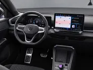 Volkswagen T-Roc 1.5eTSI/150PK R-Line · Navigatie · Camera + Parkeersensoren · Apple/Android Car Play · Garantie t/m 18-12-2027