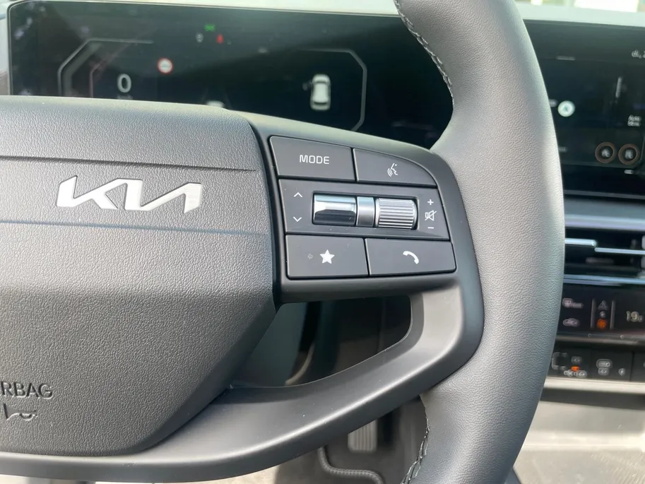 Kia Niro 1.6 GDi Hybrid DynamicPlusLine | Cruise Control | Climate Control | Camera | Navigatie | Open Dak | Stoelverwarming | Stuurverwarming |