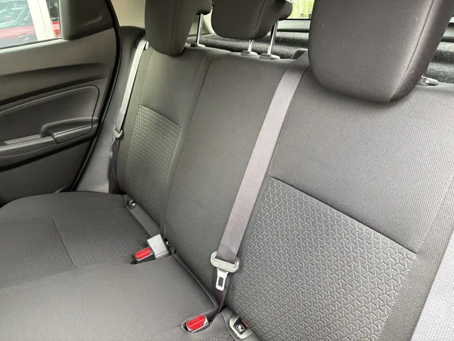 Suzuki Swift 1.0 Stijl Smart Hybrid | Trekhaak | All Seasons