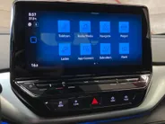 Volkswagen ID.4 Pro 128KW/174PK 77 kWh · SOH 95,6% · Camera · Warmtepomp · Apple/Android Car Play ·  Parkeer Sensoren · Fabrieksgarantie t/m 23-05-2027 of 100.000KM ·